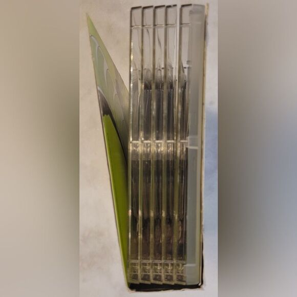 DragonBall GT: The complete series (DVD 2010, 10 Disc Set) - Picture 6 of 12